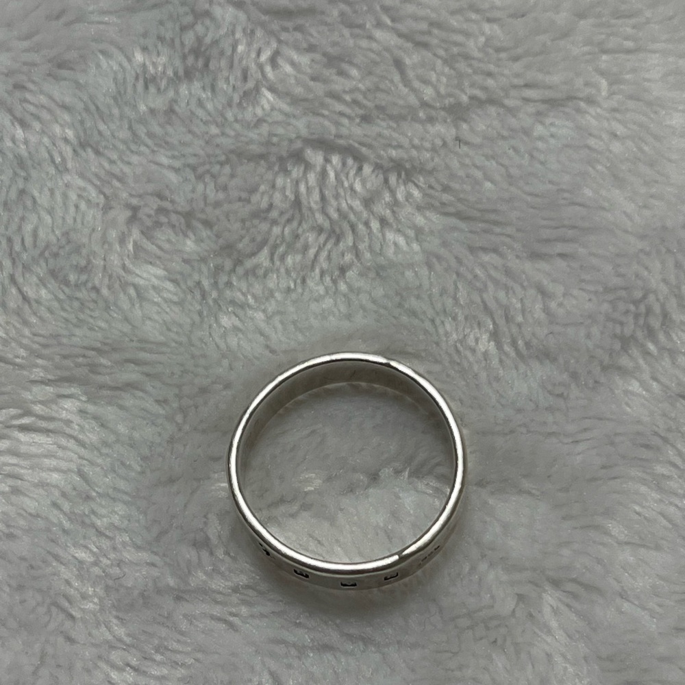 Silver Hammered Ring - image 3